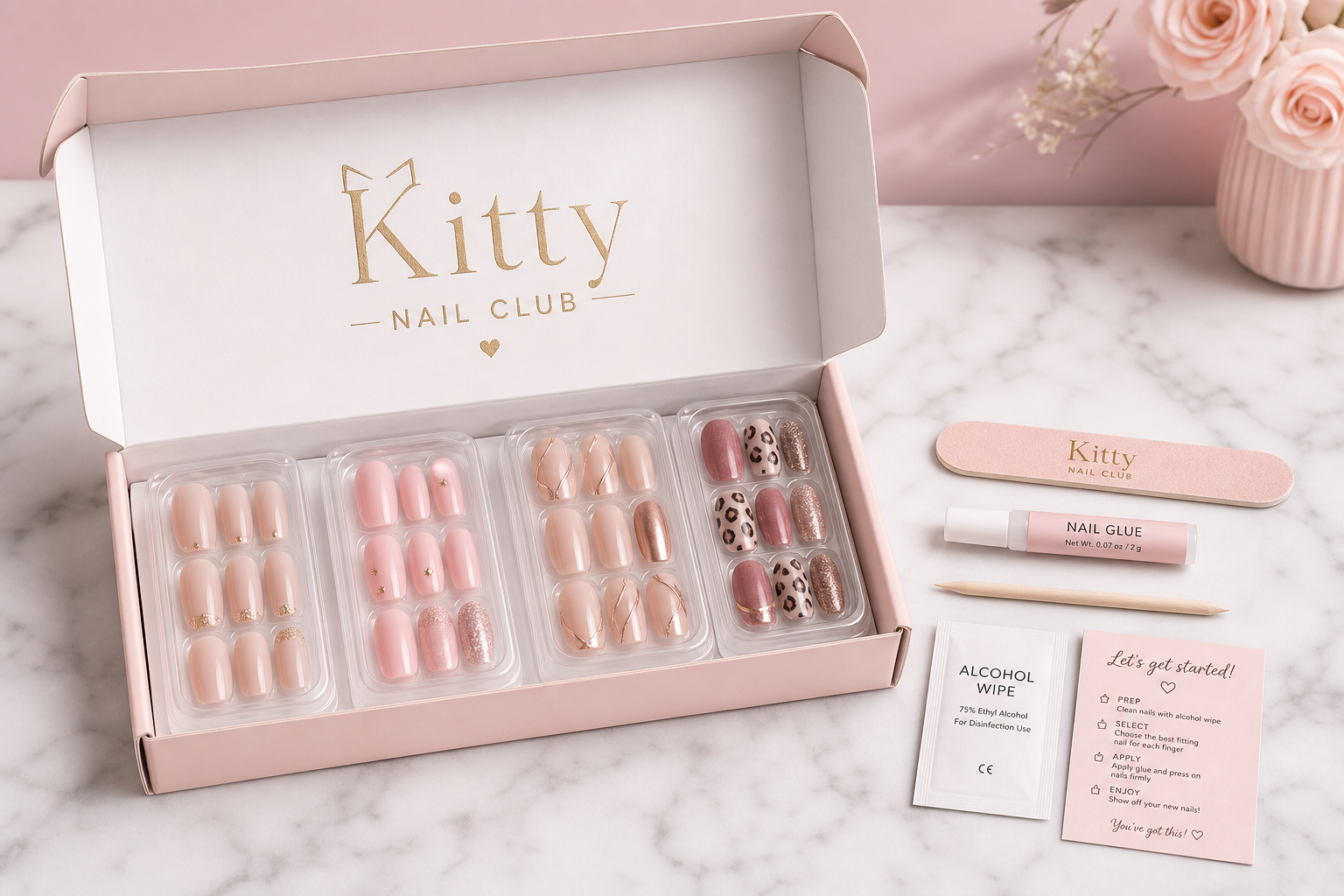 Kitty Box con sets de uñas press-on y kit de aplicación